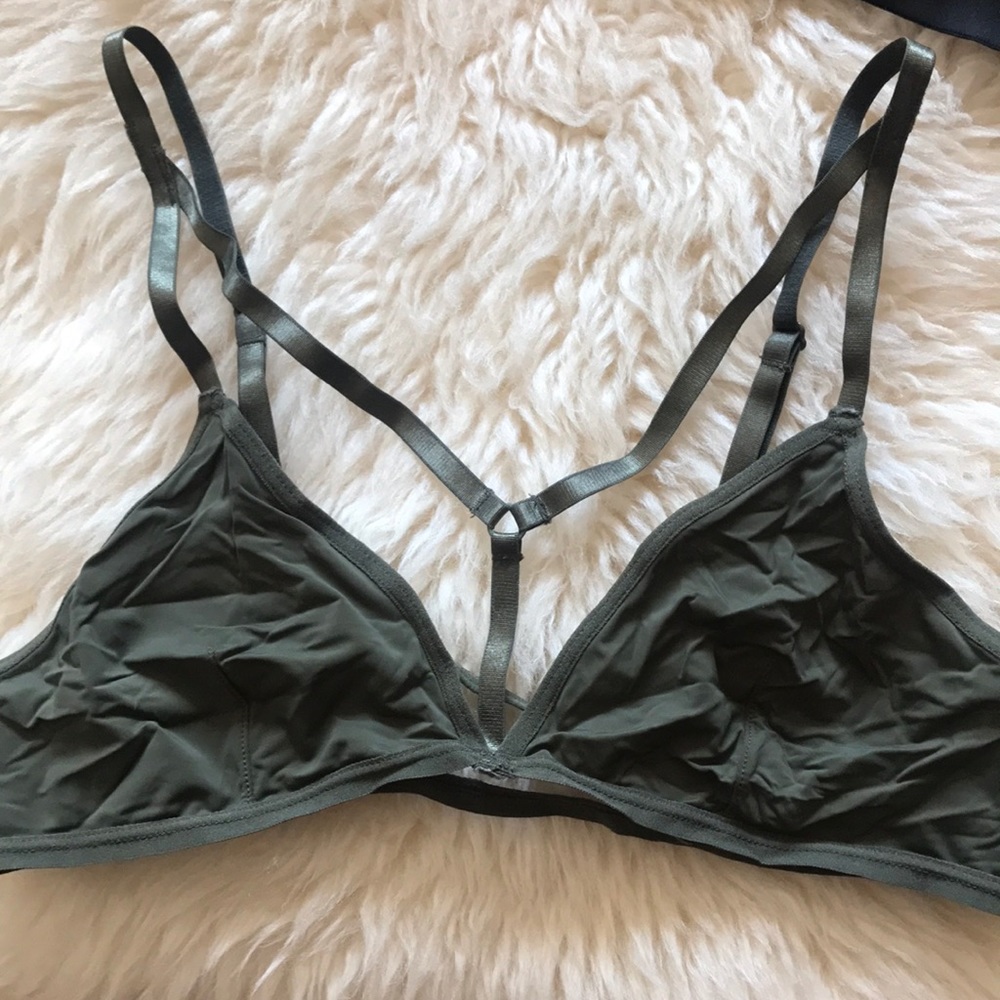 Forever21 Bra Top Size Small